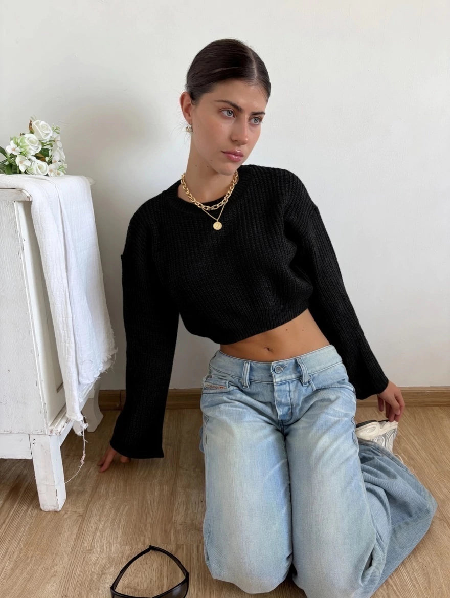 Sweater Still