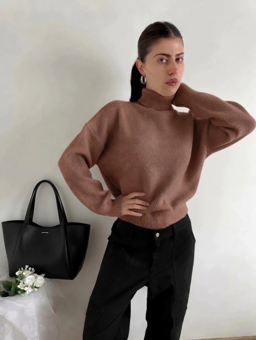 Sweater Laid Back
